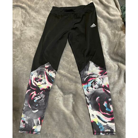 NWOT Adidas Size Medium 10/12 Black Athletic Leggings Floral Abstract Preppy - Picture 2 of 4